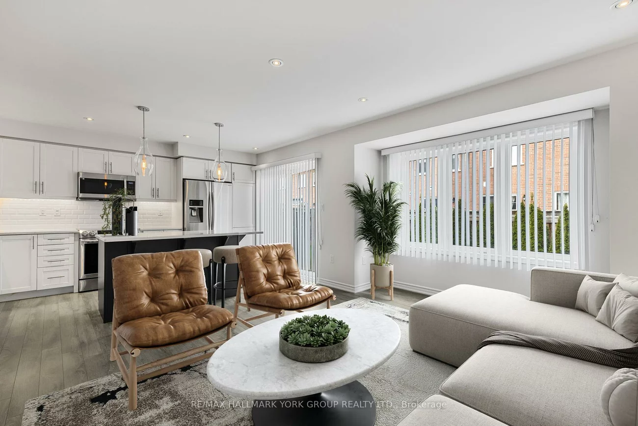 131, Hutt, Bayview Wellington, Aurora