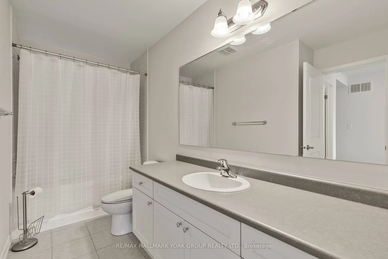131, Hutt, Bayview Wellington, Aurora