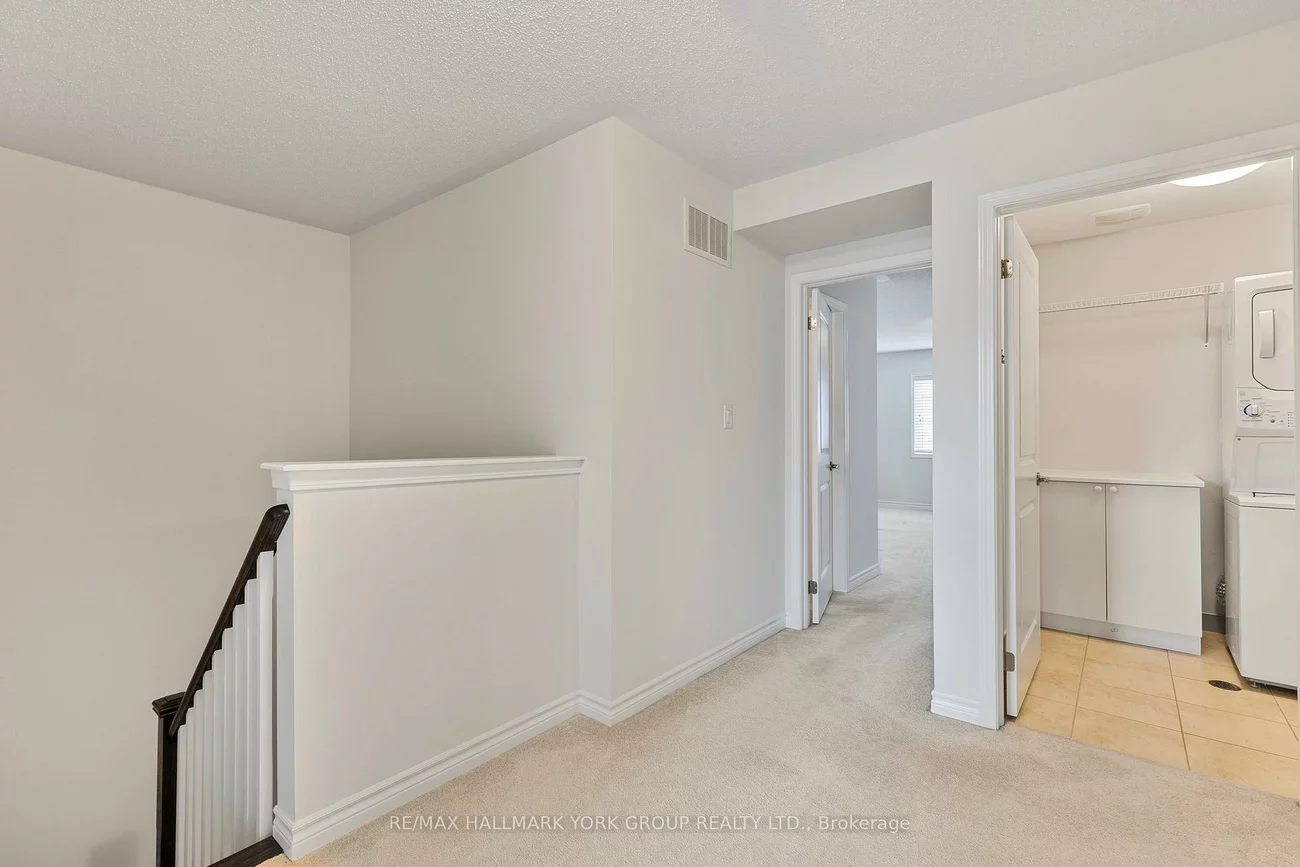 131, Hutt, Bayview Wellington, Aurora