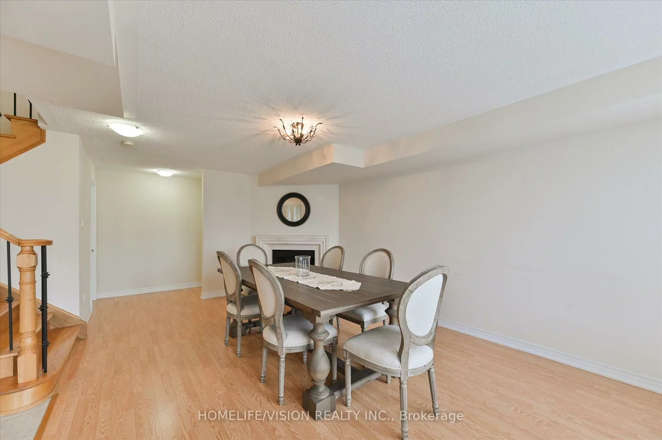 151, Zokol, Bayview Northeast, Aurora
