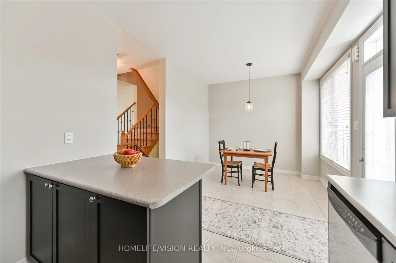 151, Zokol, Bayview Northeast, Aurora