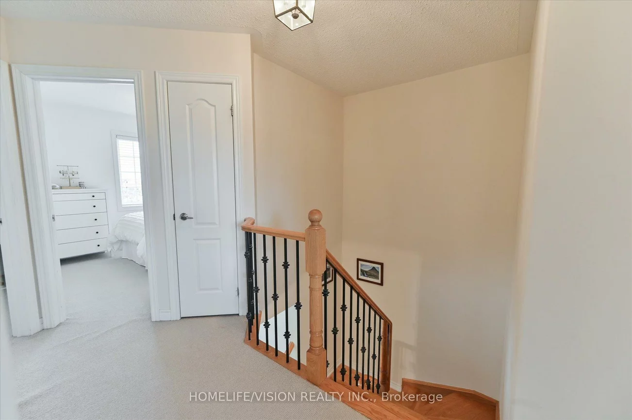 151, Zokol, Bayview Northeast, Aurora