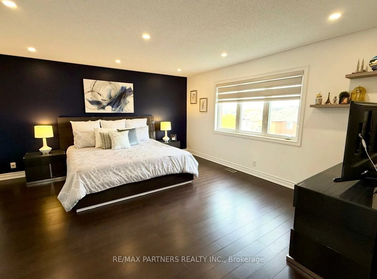 277, Mavrinac, Bayview Northeast, Aurora