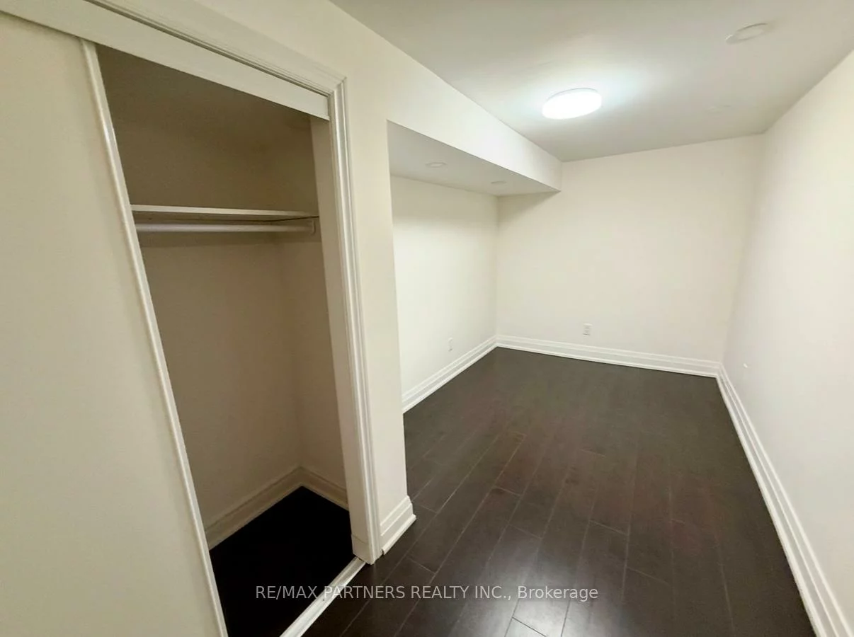 277, Mavrinac, Bayview Northeast, Aurora
