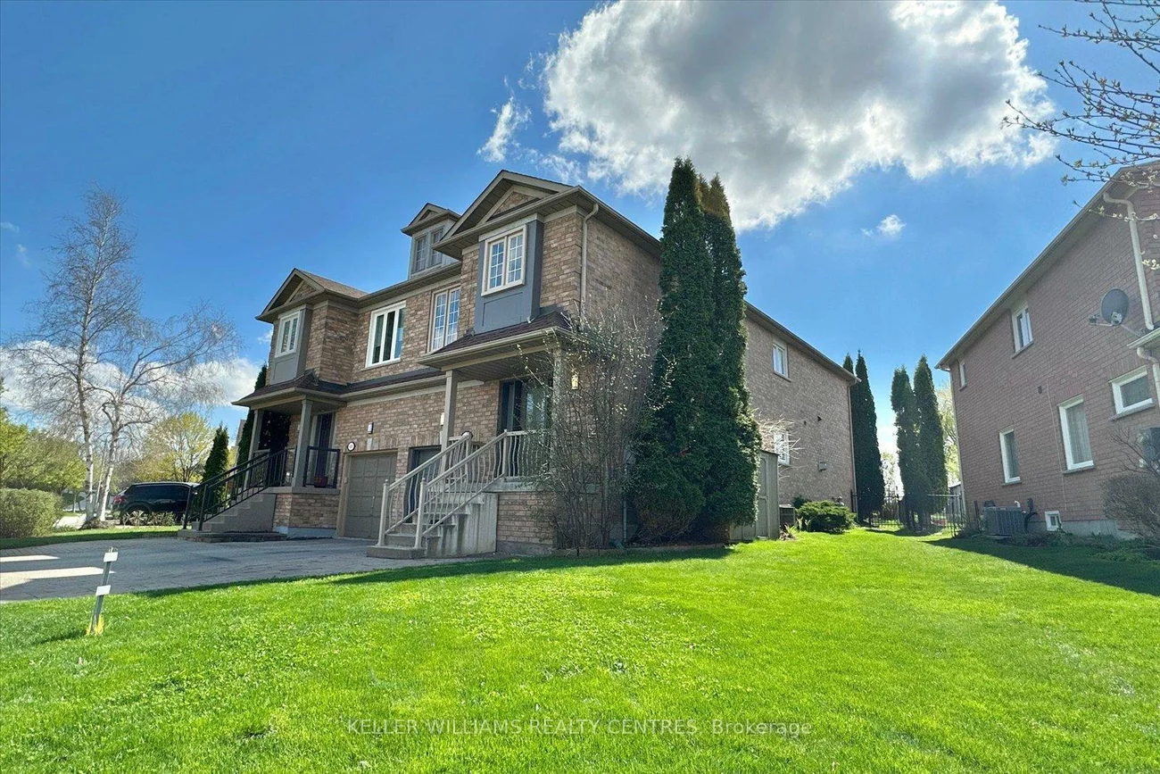 126, Primeau, Aurora Grove, Aurora