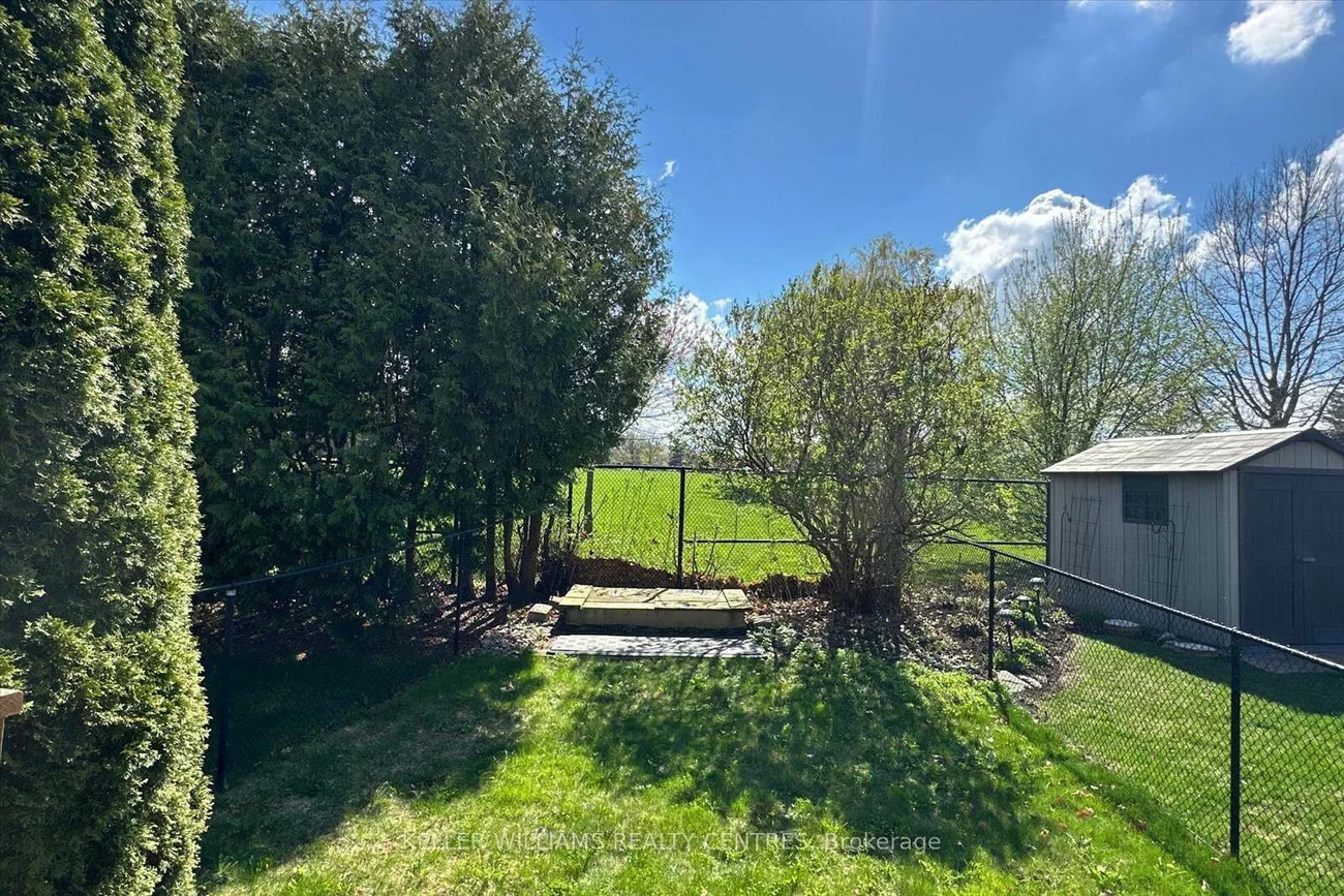126, Primeau, Aurora Grove, Aurora