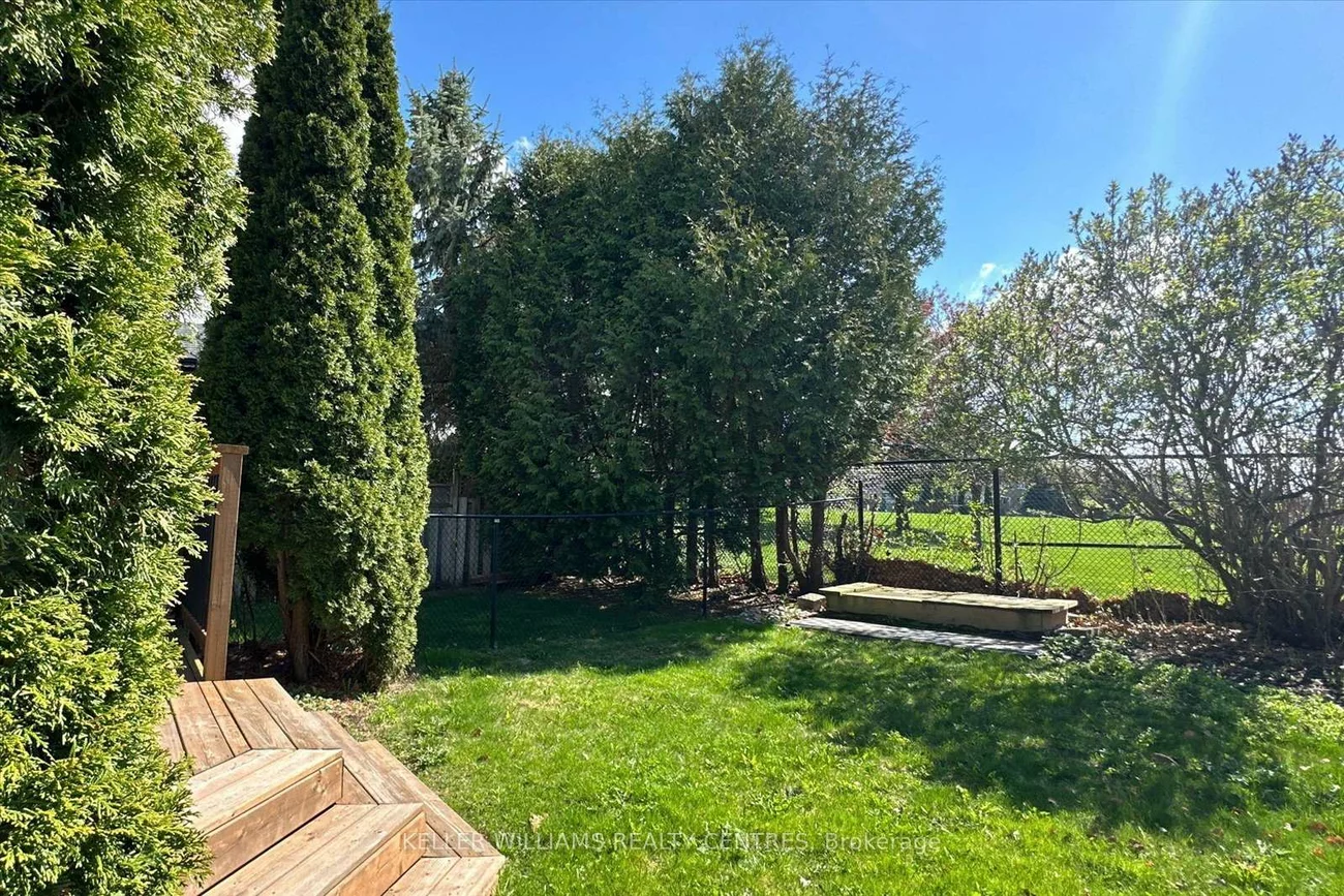 126, Primeau, Aurora Grove, Aurora