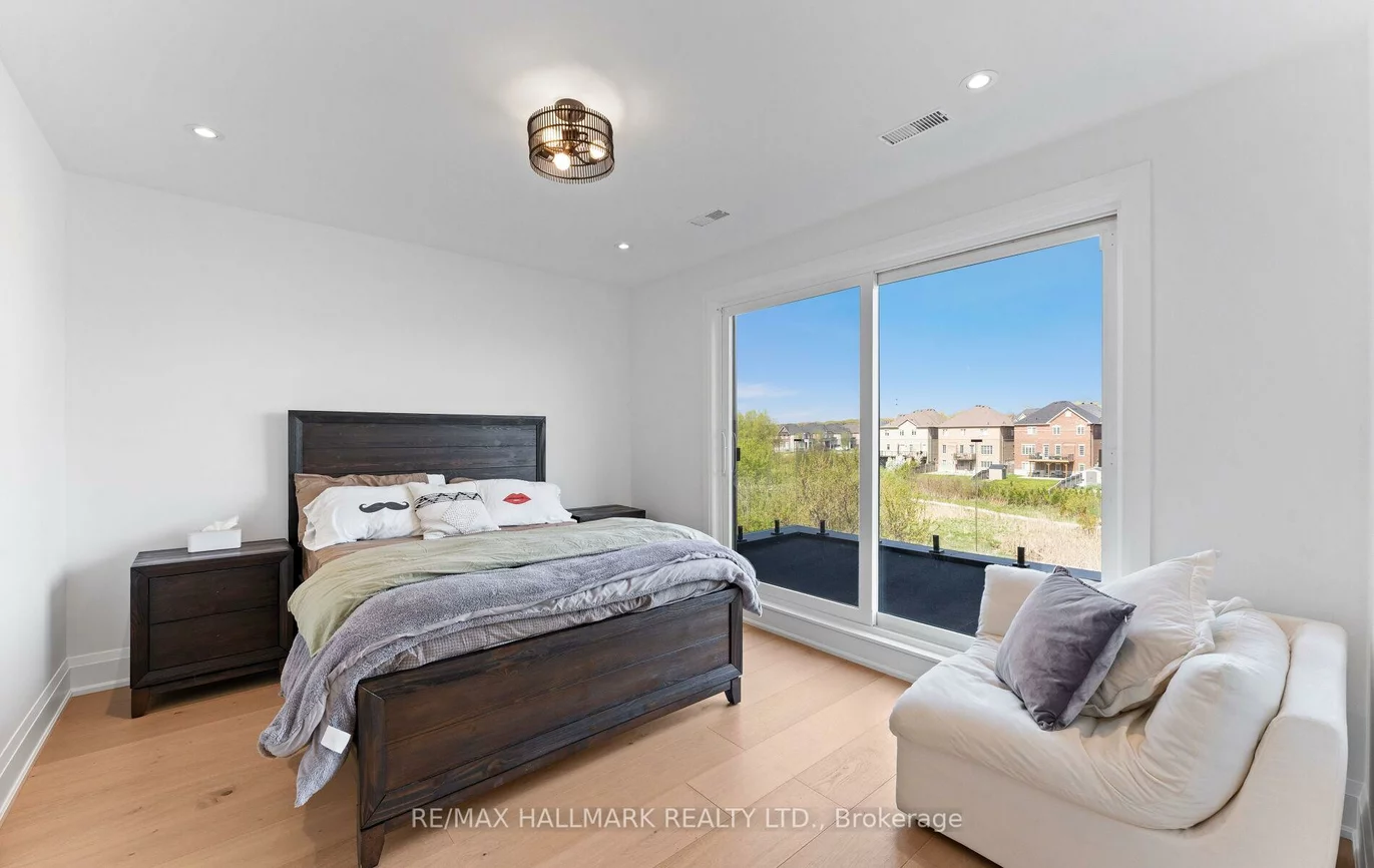 88, Cosford, Bayview Northeast, Aurora