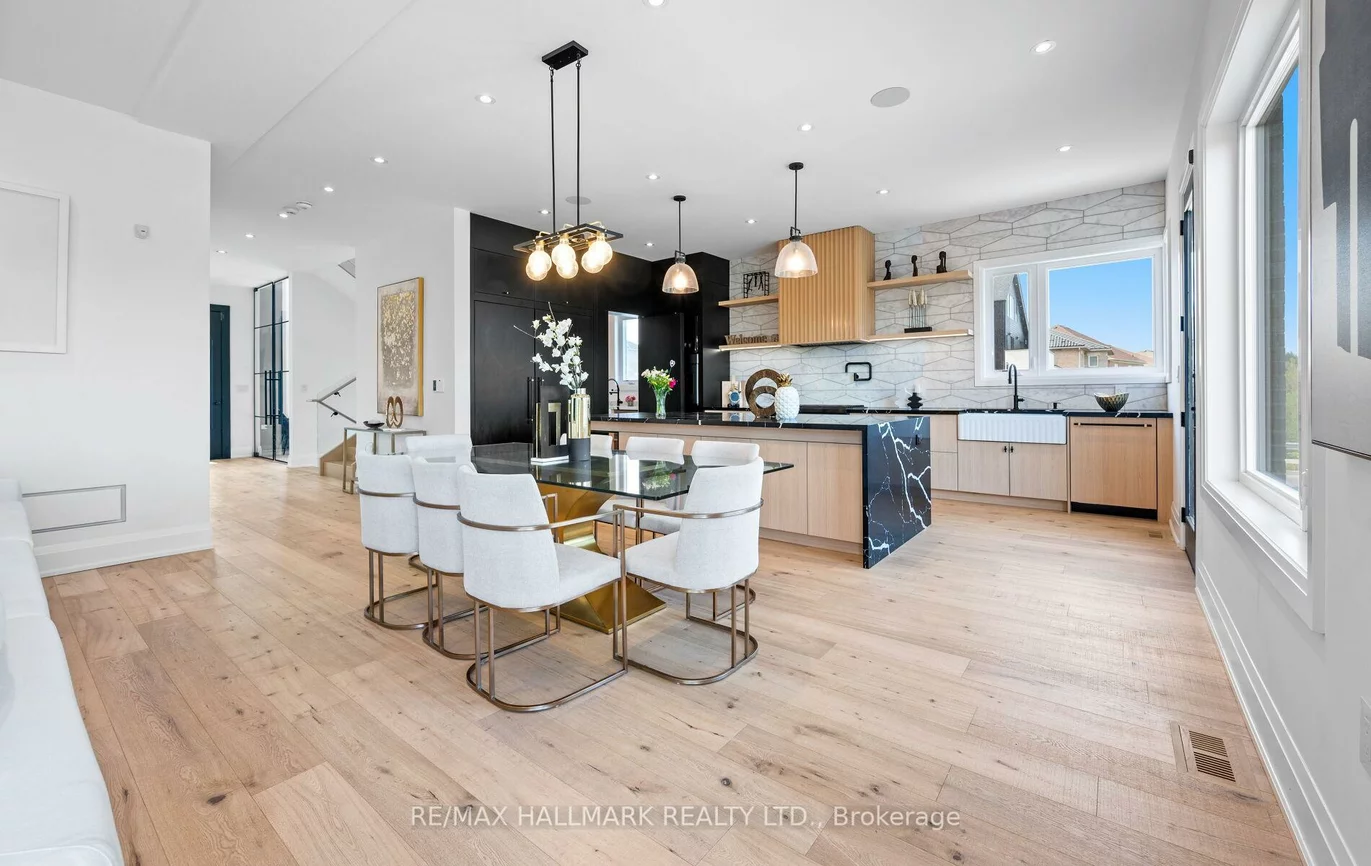 119, Pointon, Bayview Northeast, Aurora