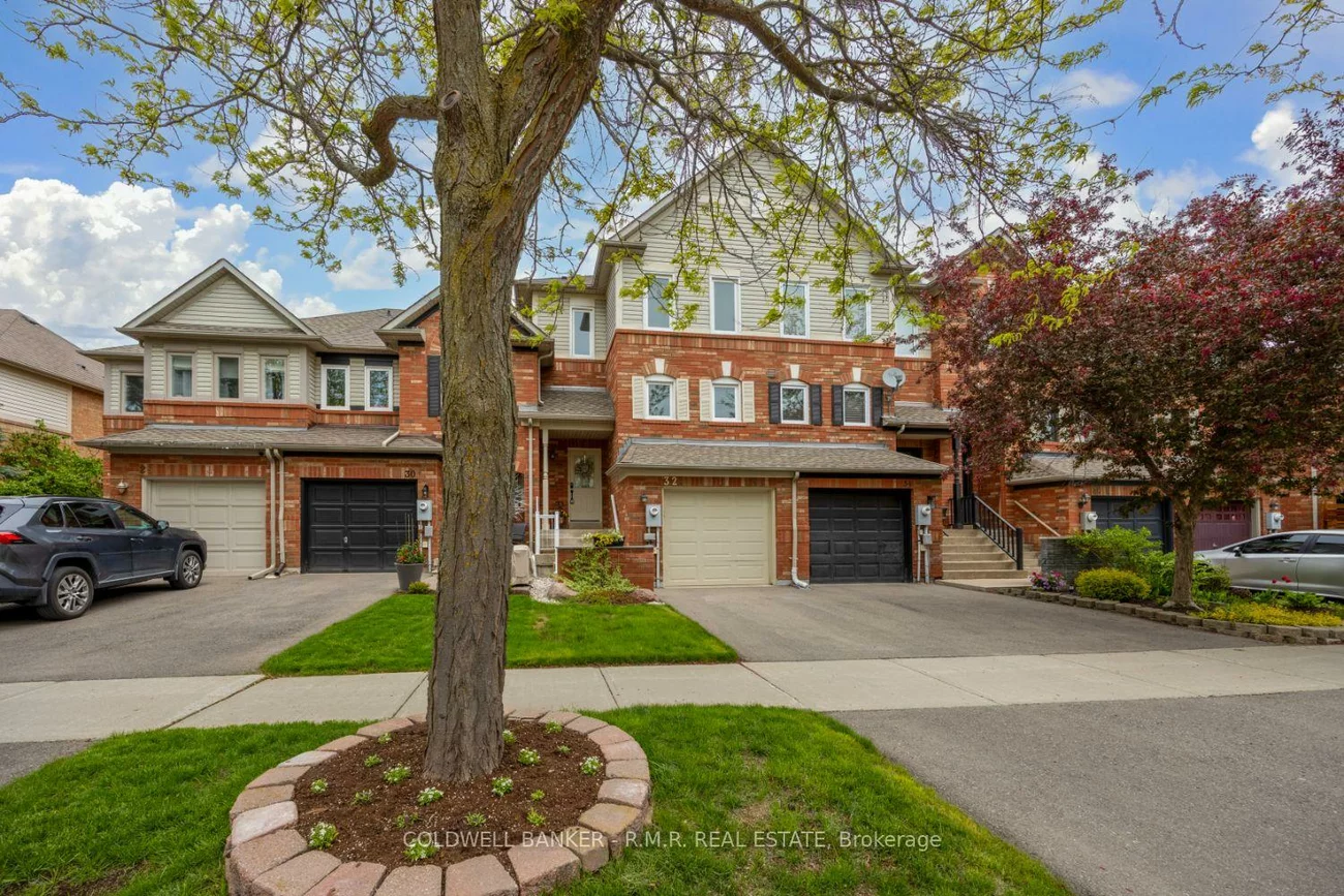 32, Mugford, Bayview Wellington, Aurora