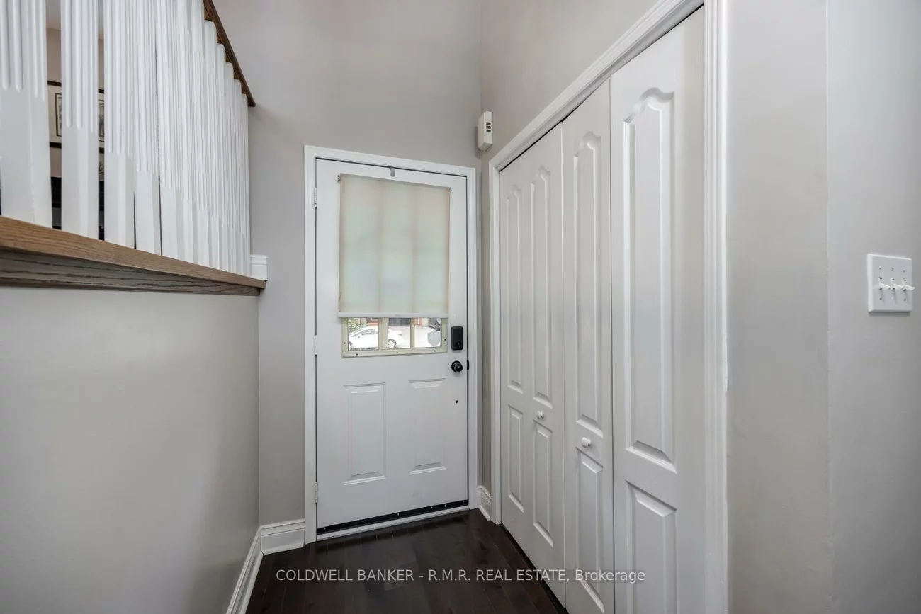 32, Mugford, Bayview Wellington, Aurora