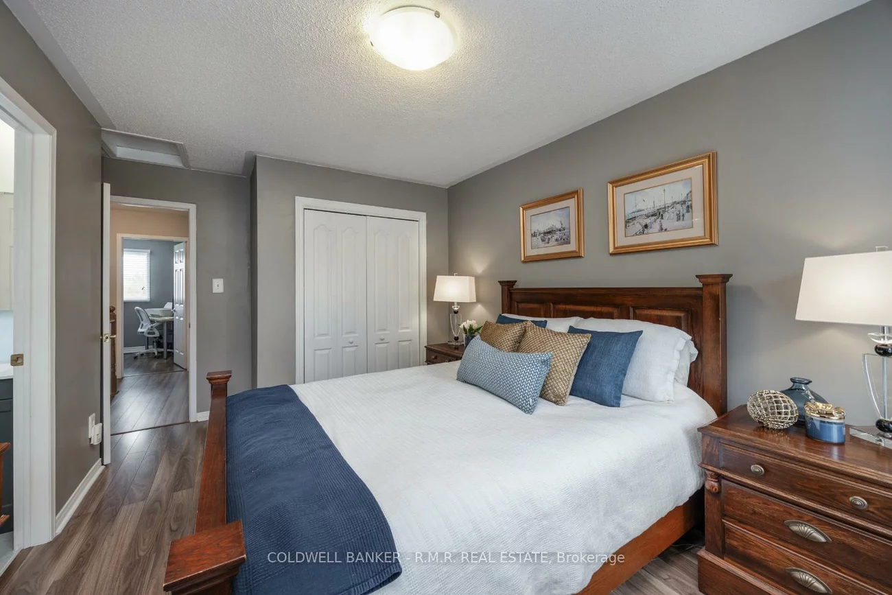 32, Mugford, Bayview Wellington, Aurora