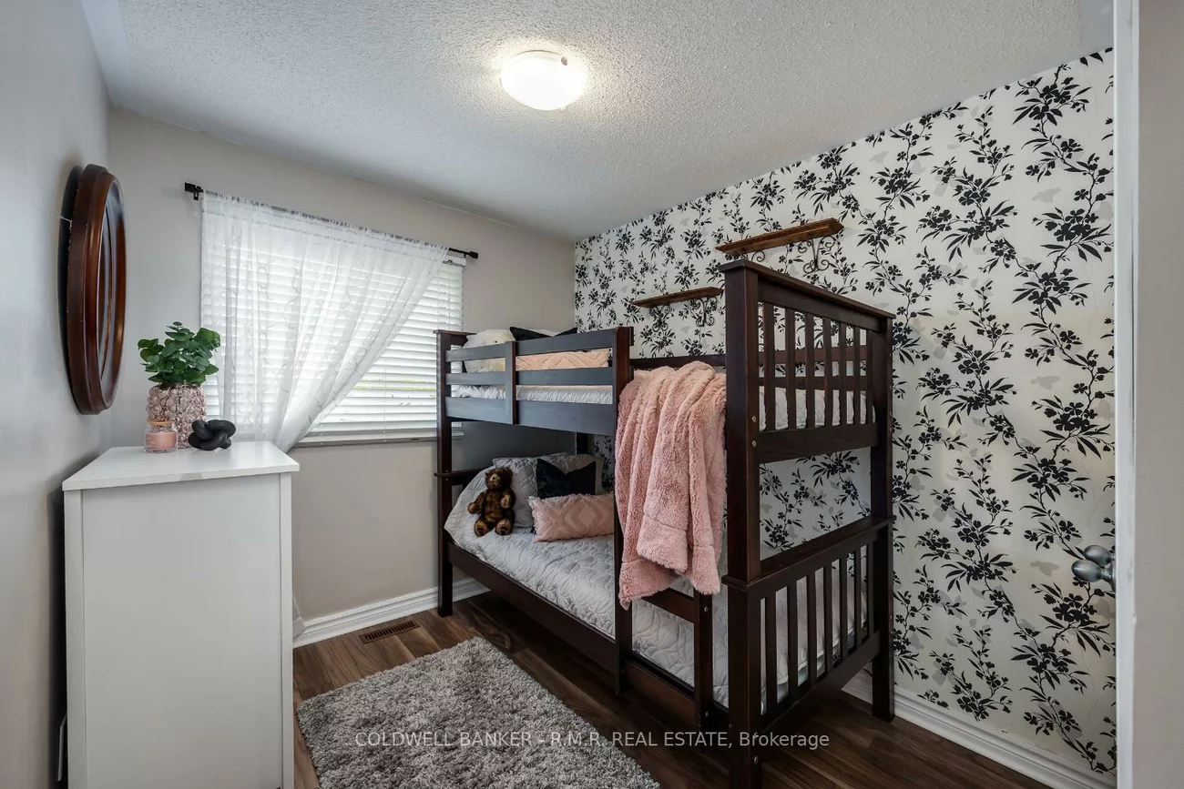 32, Mugford, Bayview Wellington, Aurora
