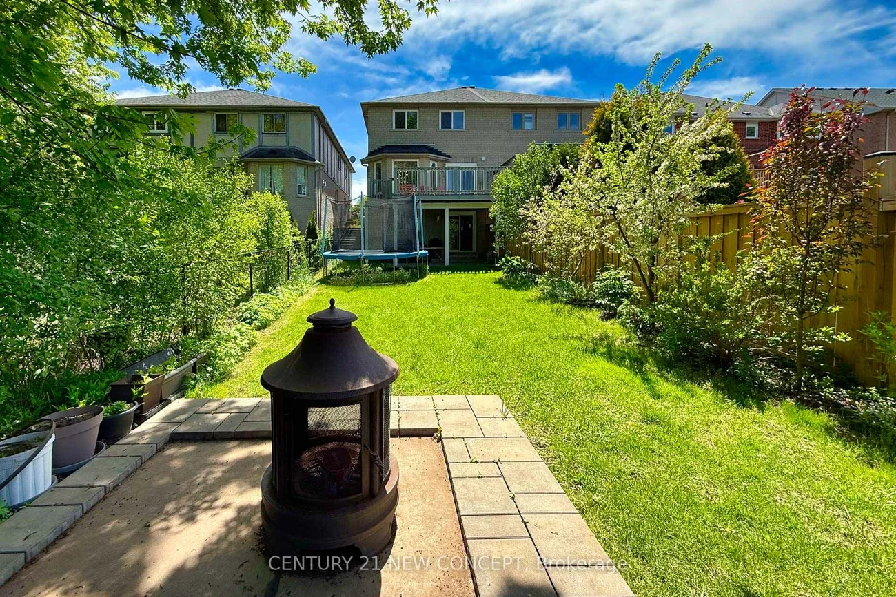 107, Primeau, Aurora Grove, Aurora