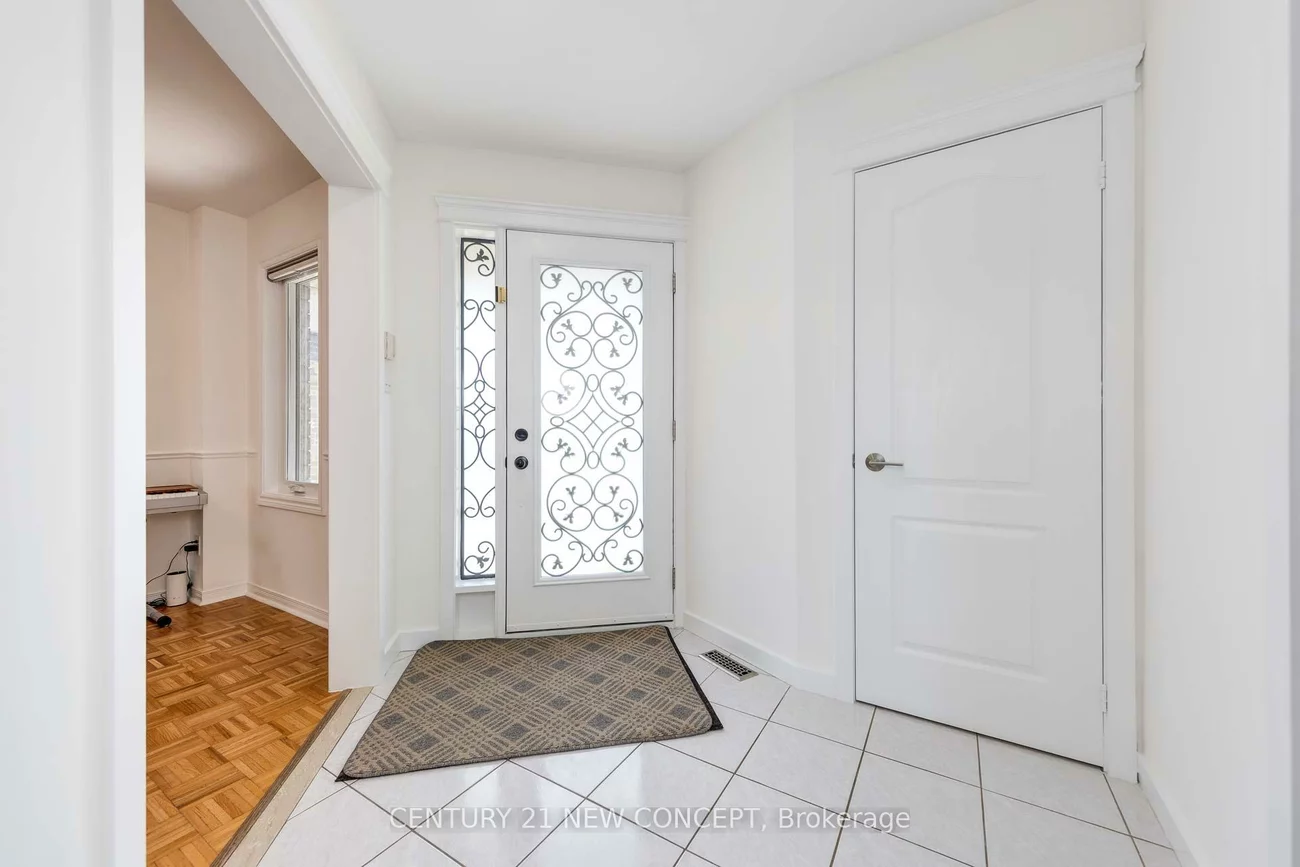 107, Primeau, Aurora Grove, Aurora