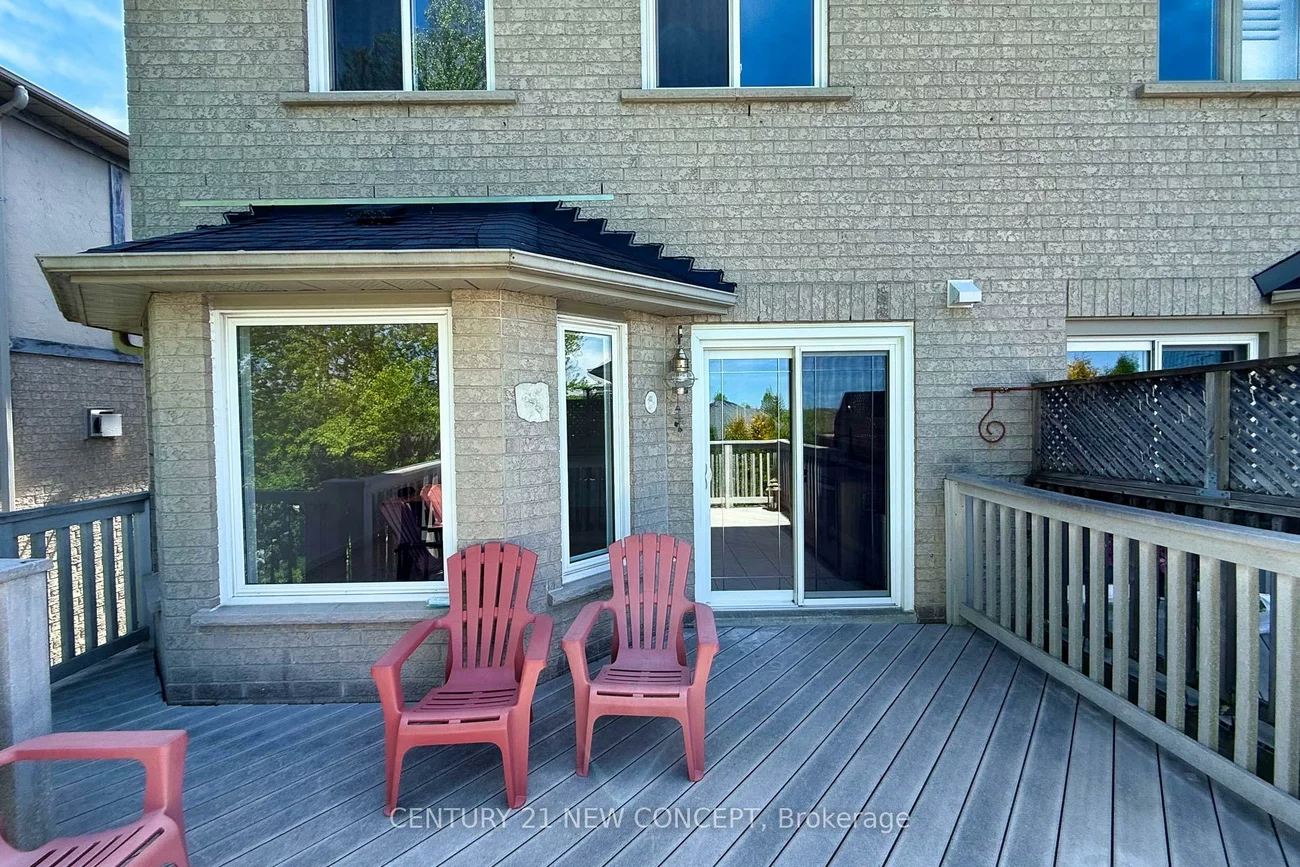 107, Primeau, Aurora Grove, Aurora