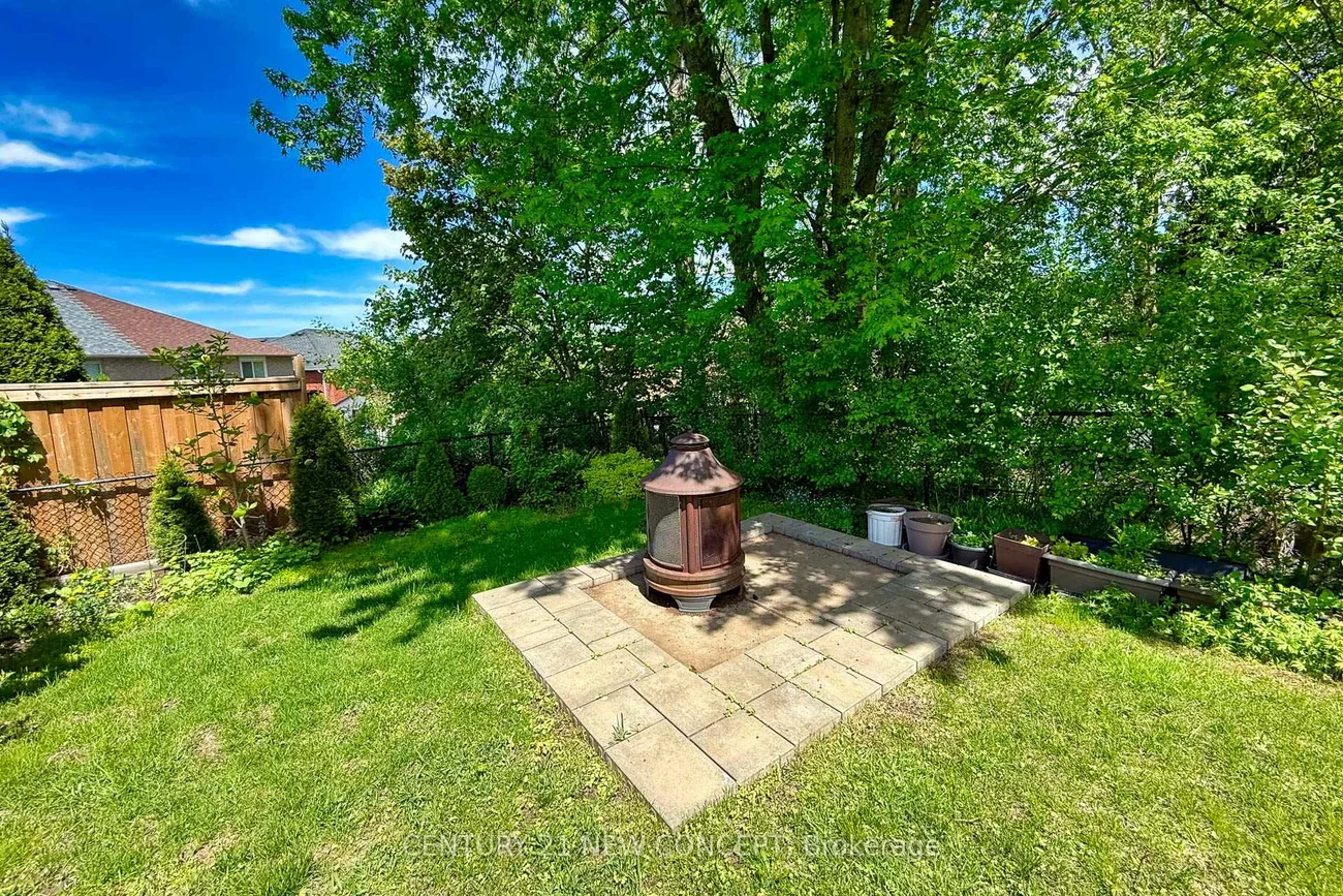 107, Primeau, Aurora Grove, Aurora
