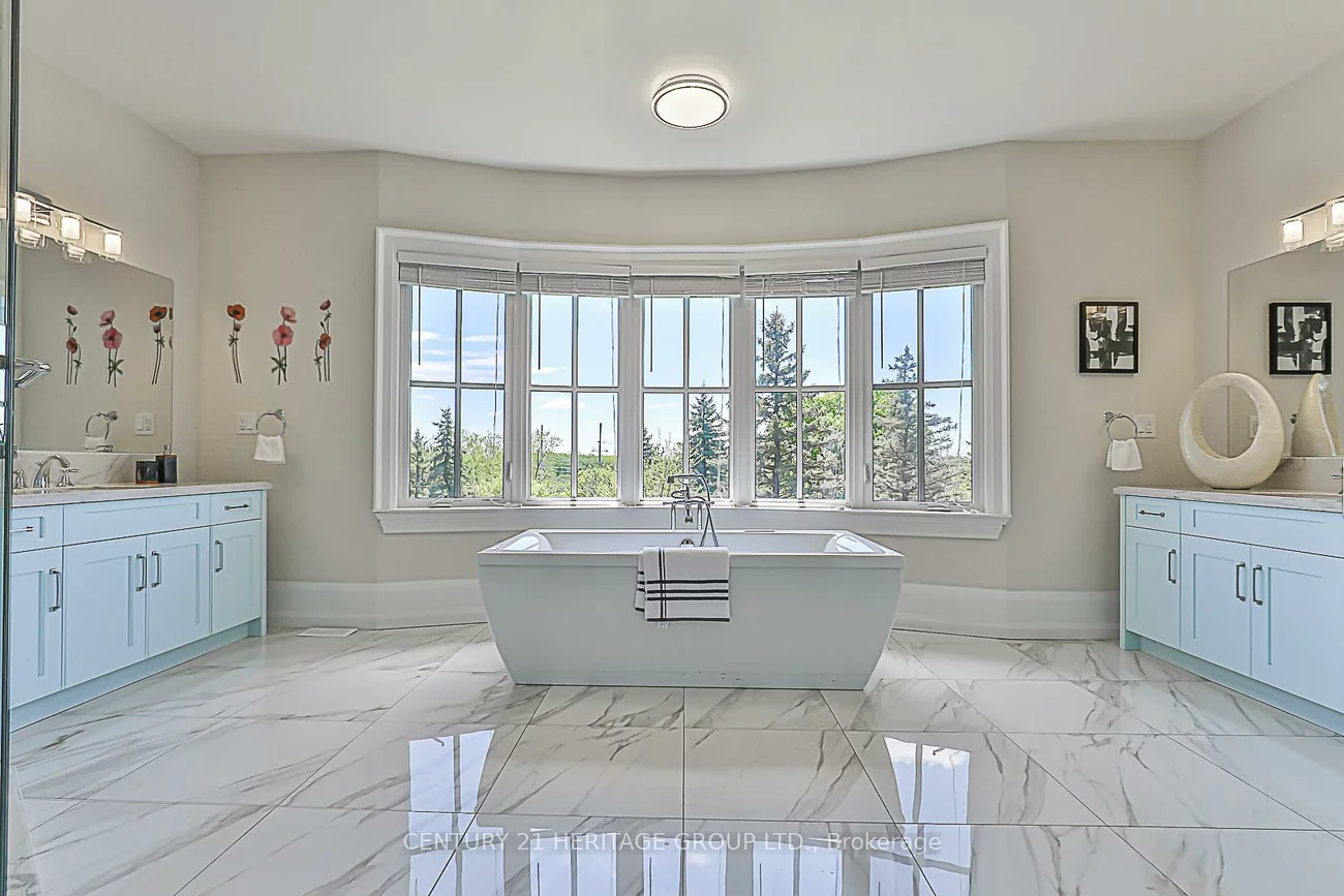 15, Davina, Aurora Estates, Aurora