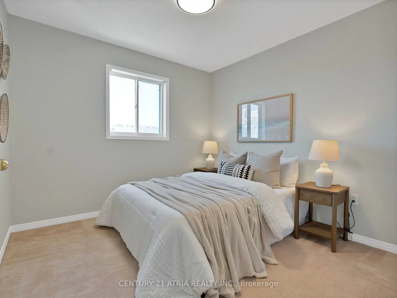 143, Baywell, Bayview Wellington, Aurora