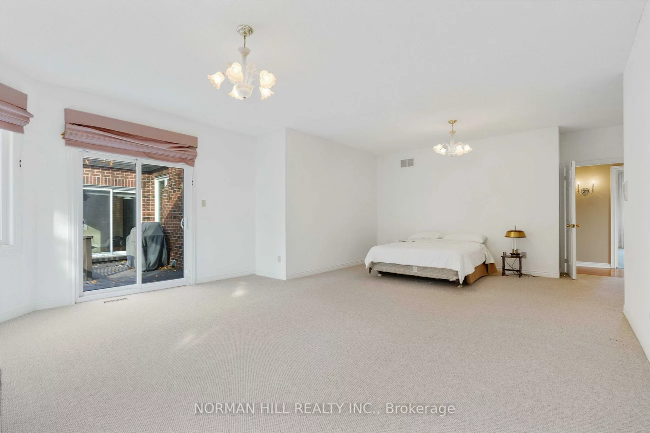 71, Willow Farm, Hills of St Andrew, Aurora
