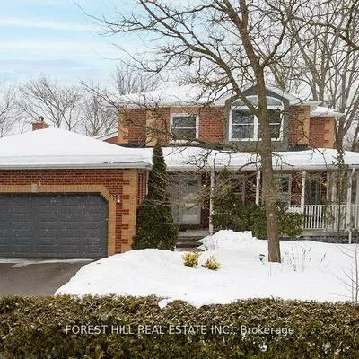 87, George, Aurora Village, Aurora