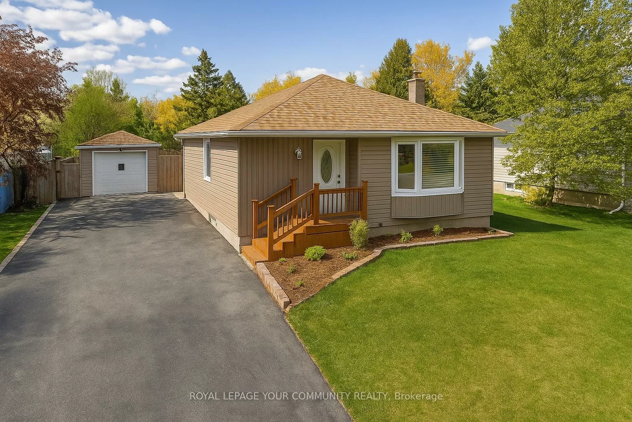 60, Child, Aurora Highlands, Aurora