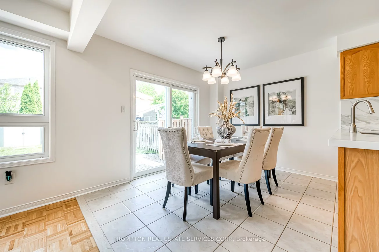 5, Casemount, Bayview Northeast, Aurora