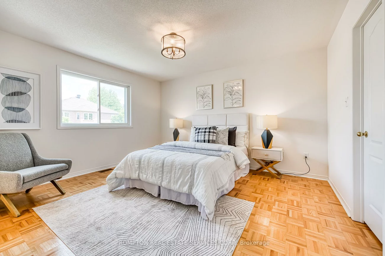 5, Casemount, Bayview Northeast, Aurora