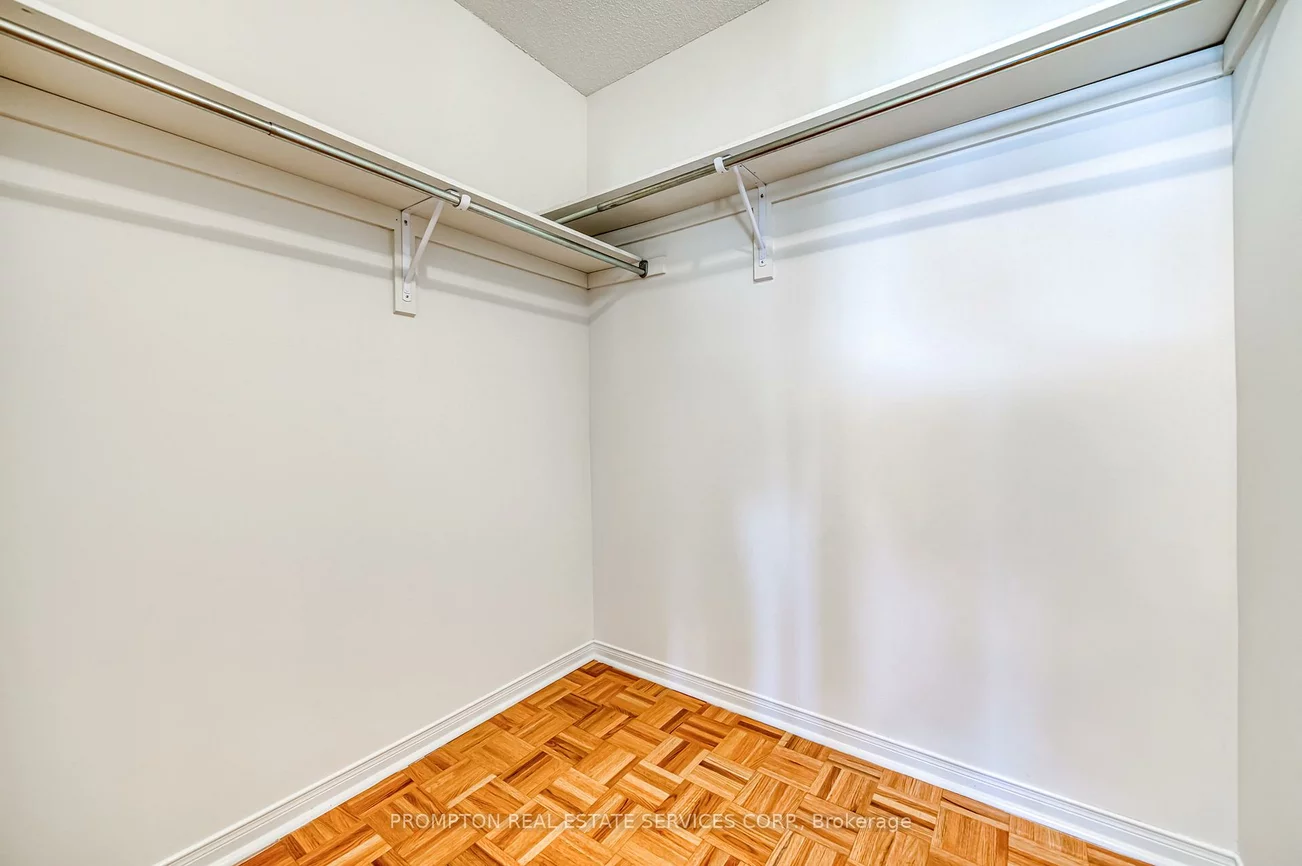 5, Casemount, Bayview Northeast, Aurora