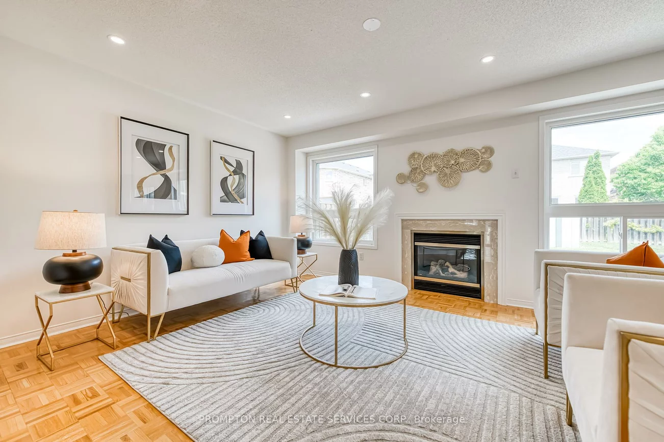 5, Casemount, Bayview Northeast, Aurora