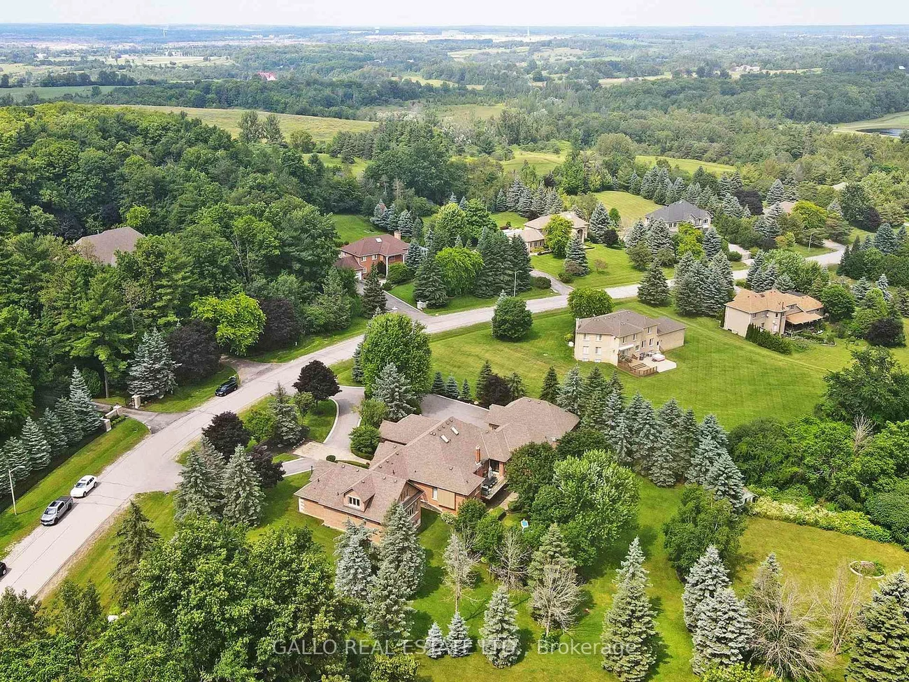 56, Offord, Bayview Southeast, Aurora