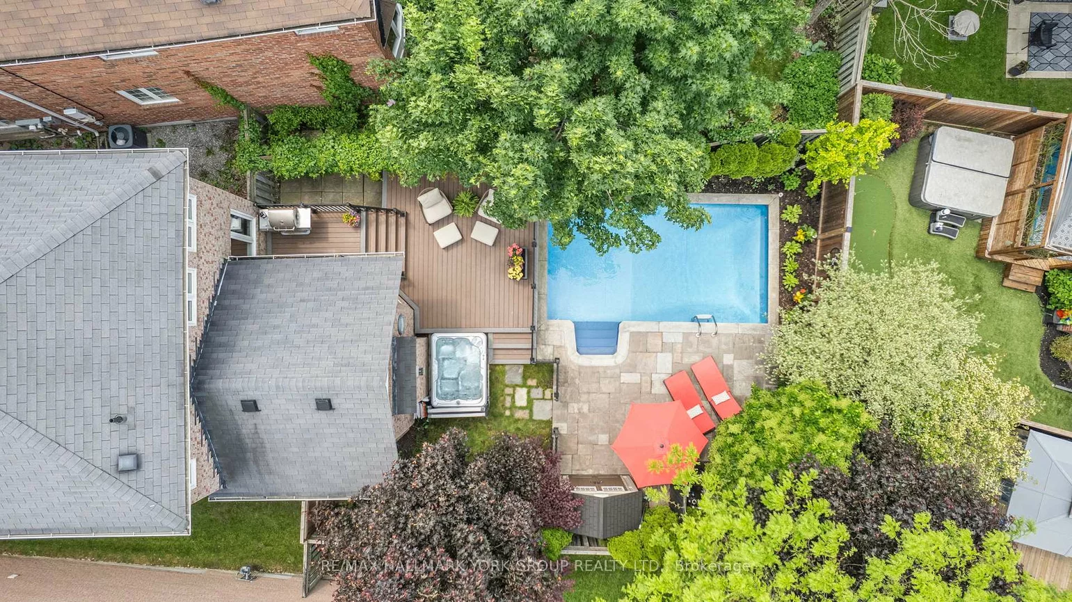 110, Rush, Bayview Wellington, Aurora