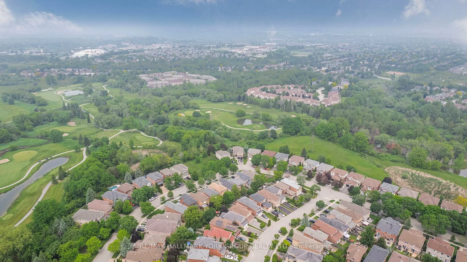 110, Rush, Bayview Wellington, Aurora