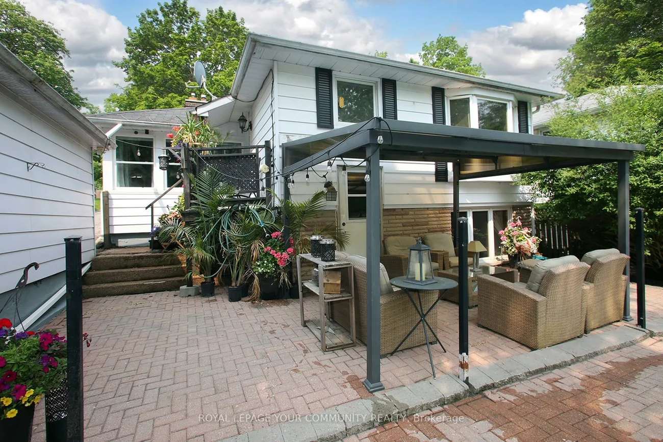 135, Gurnett, Aurora Village, Aurora