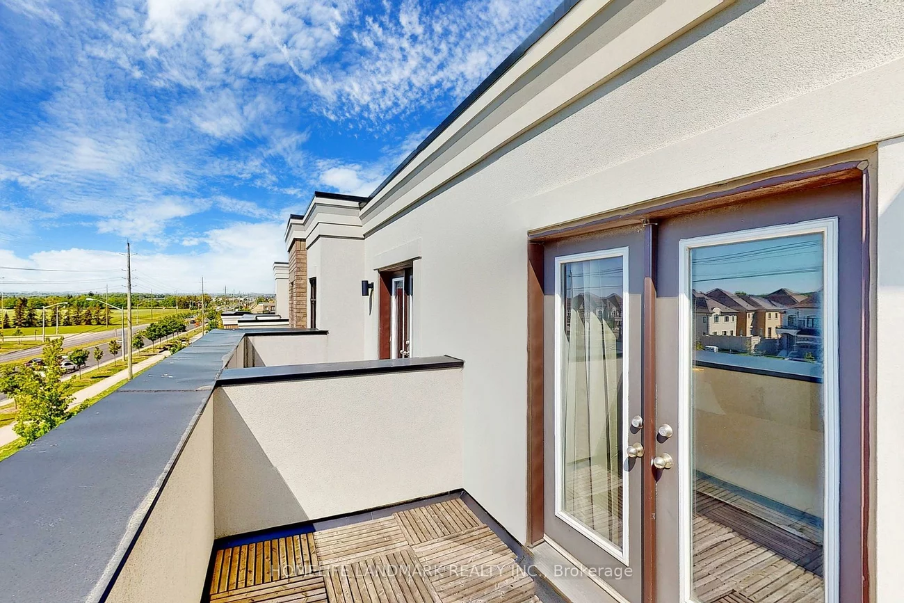 1178, Wellington, Bayview Northeast, Aurora
