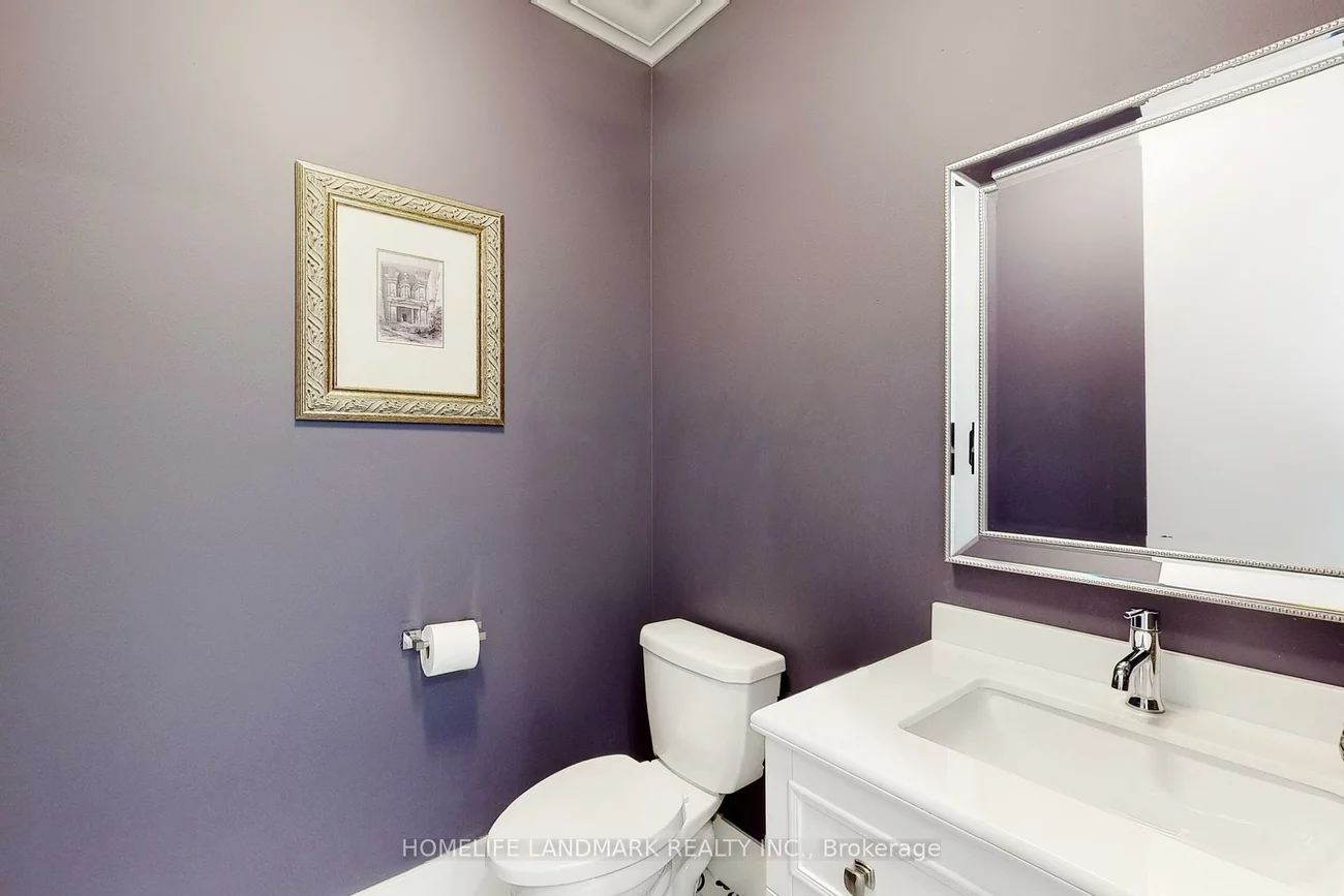 1178, Wellington, Bayview Northeast, Aurora