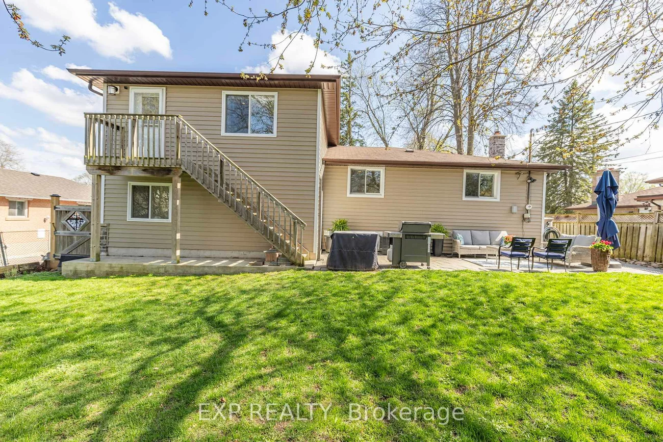 32, Kemano, Aurora Heights, Aurora