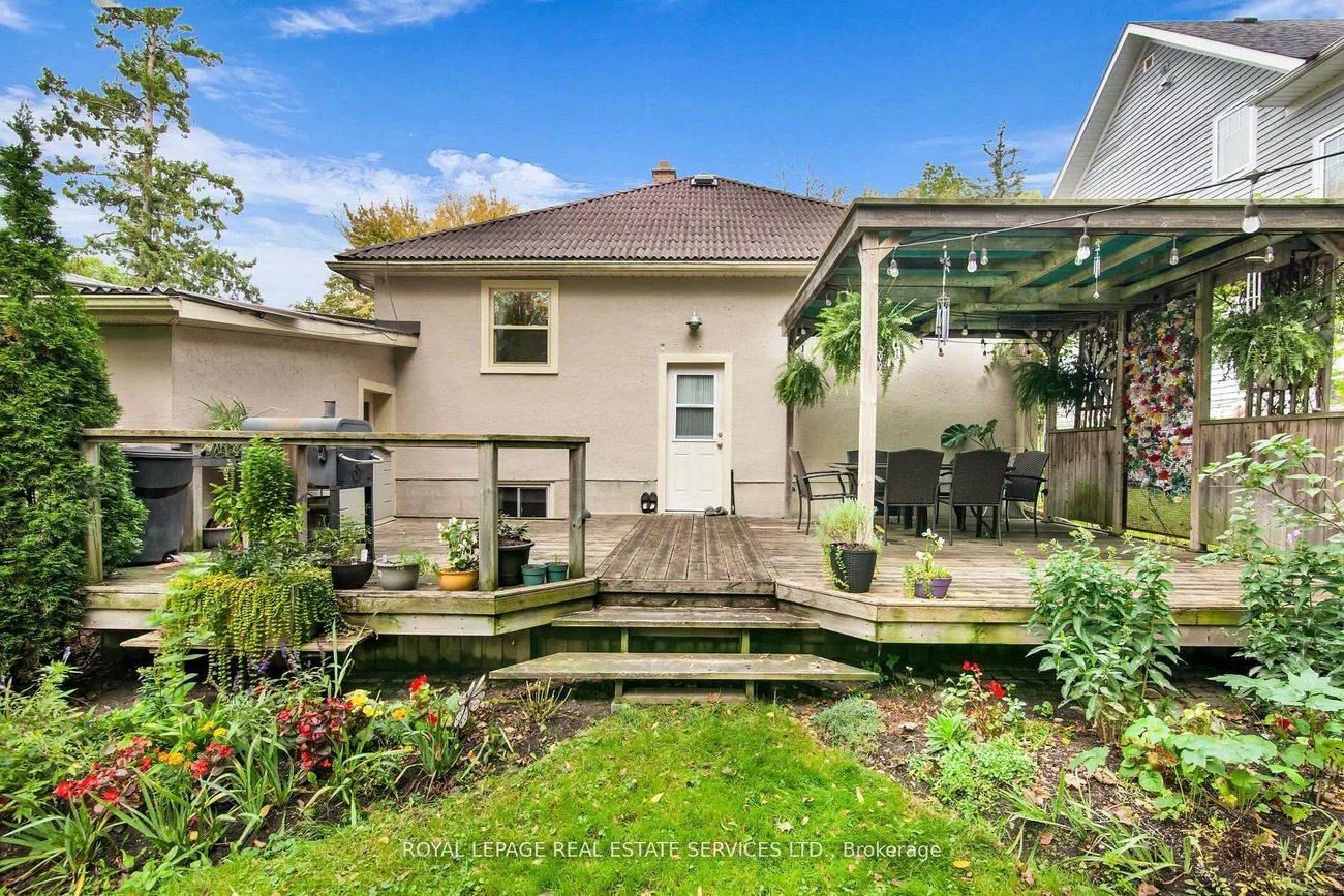 29, Connaught, Aurora Village, Aurora