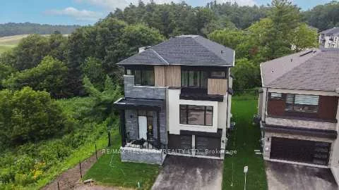 23, Kingwood, Aurora Estates, Aurora