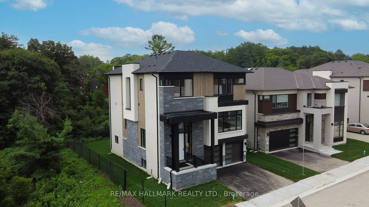 23, Kingwood, Aurora Estates, Aurora