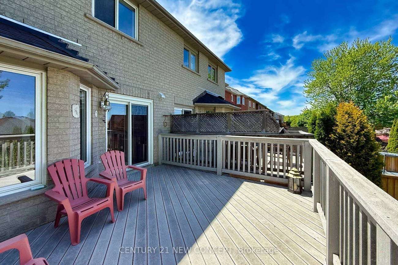 107, Primeau, Aurora Grove, Aurora