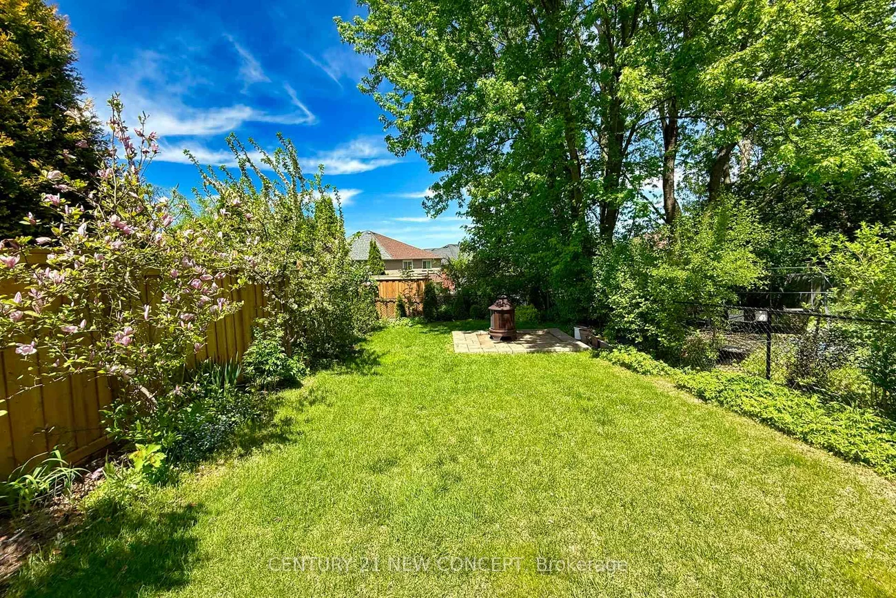 107, Primeau, Aurora Grove, Aurora