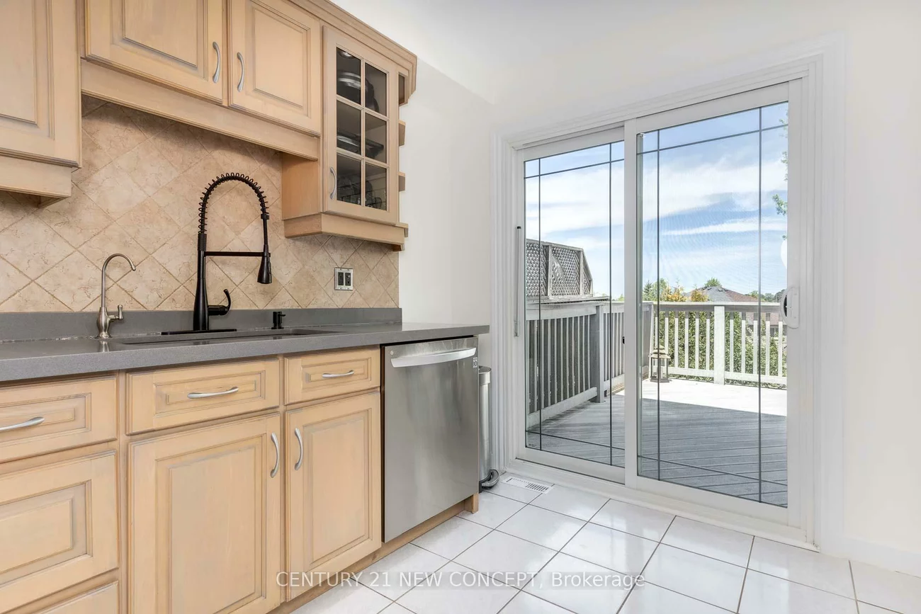 107, Primeau, Aurora Grove, Aurora