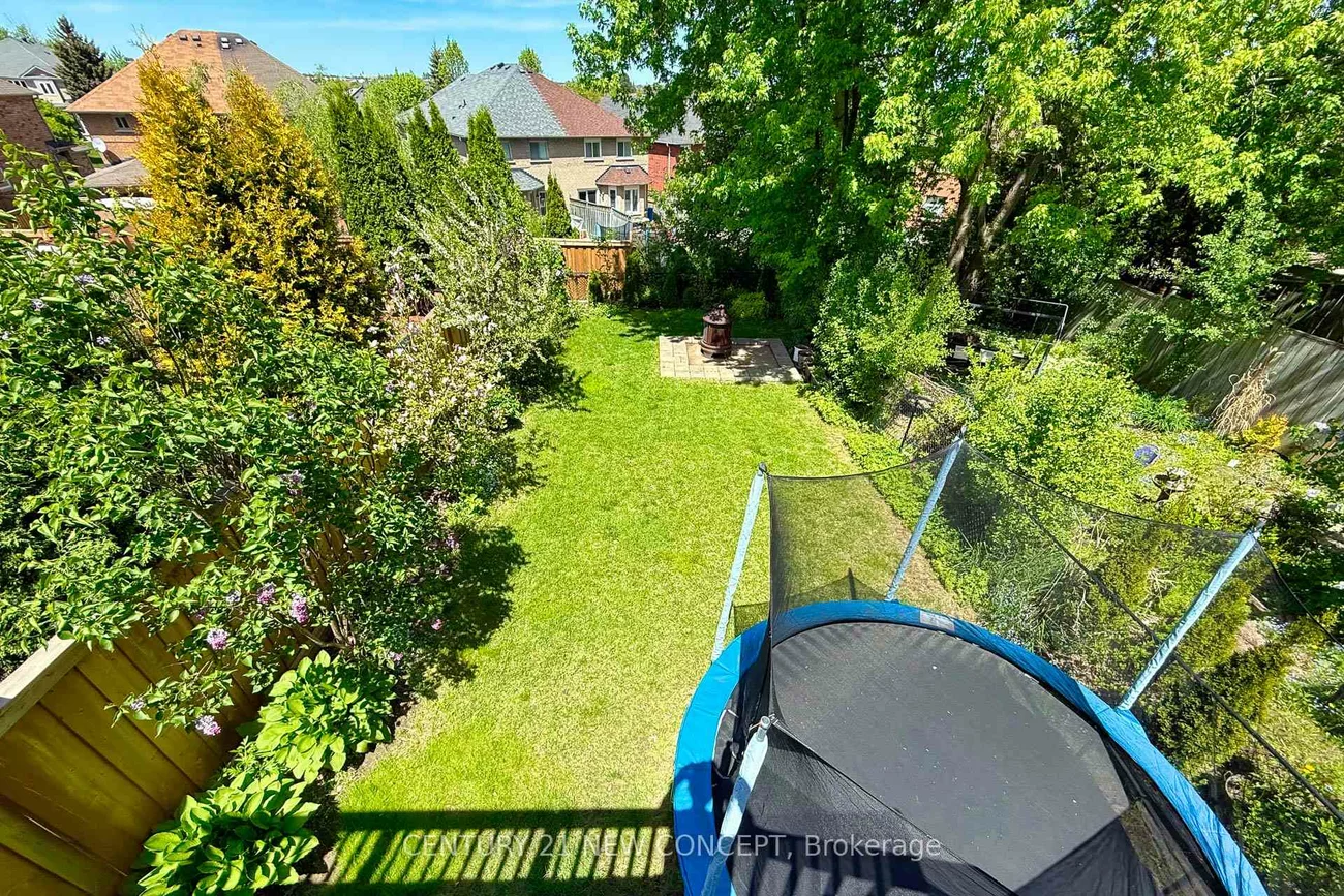 107, Primeau, Aurora Grove, Aurora