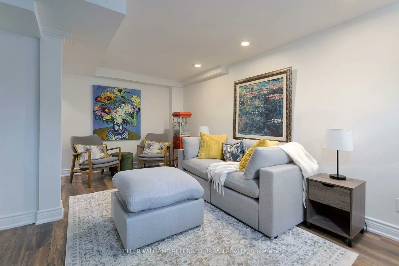 54, Mugford, Bayview Wellington, Aurora