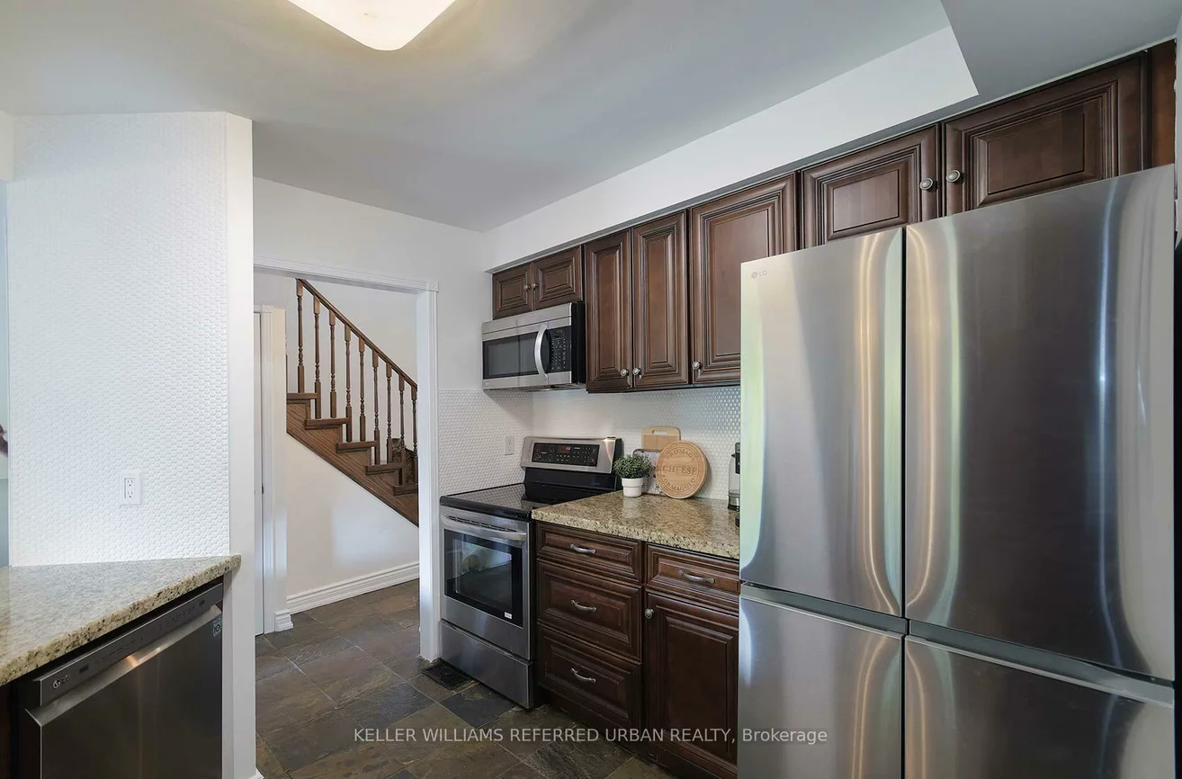 54, Mugford, Bayview Wellington, Aurora