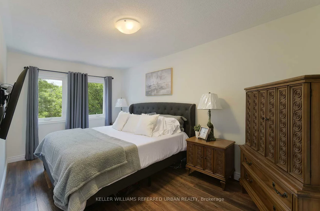 54, Mugford, Bayview Wellington, Aurora
