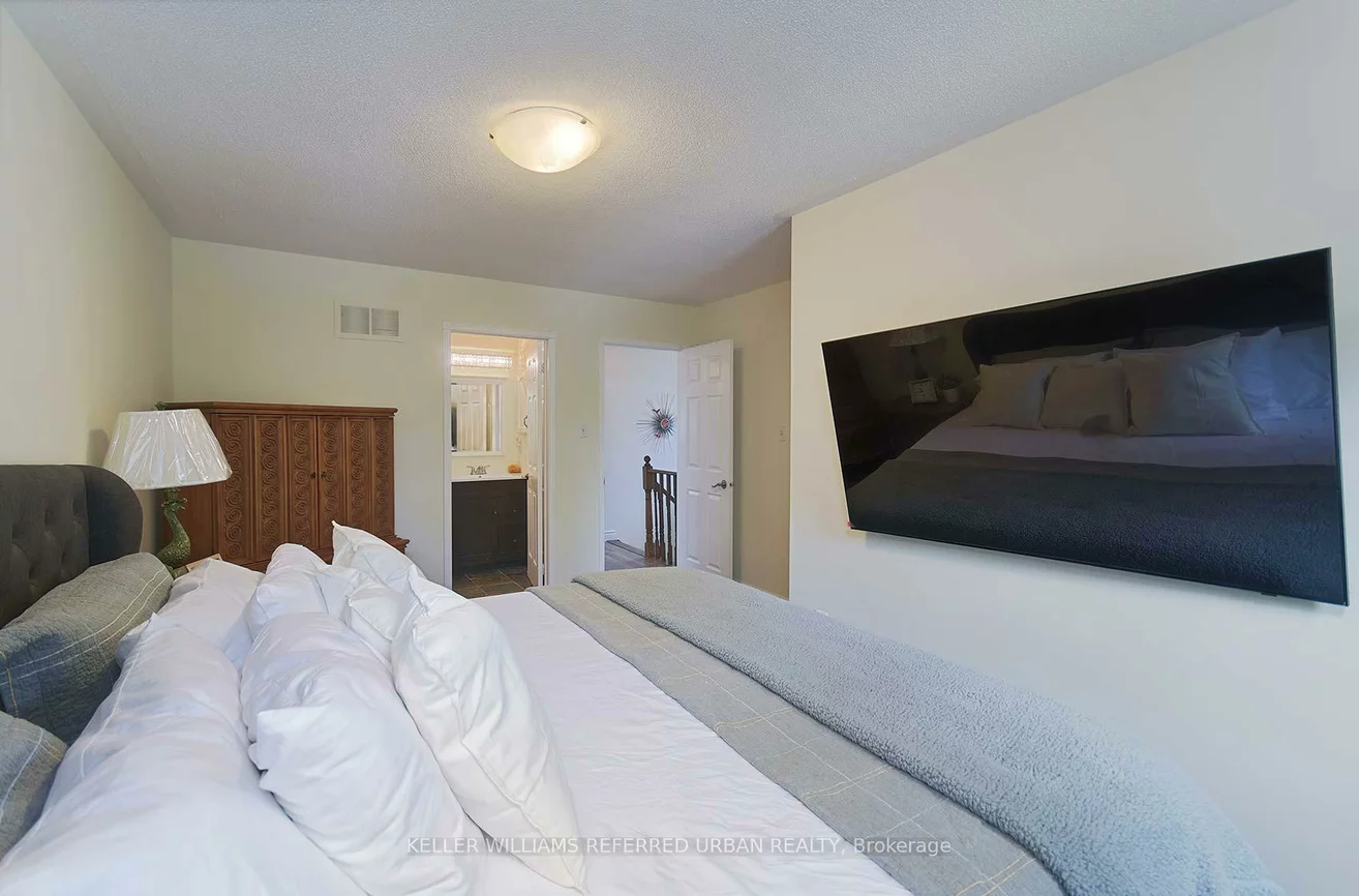 54, Mugford, Bayview Wellington, Aurora
