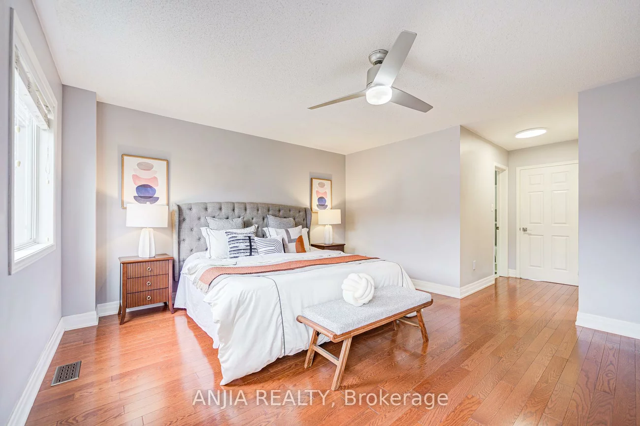 216, Zokol, Bayview Northeast, Aurora
