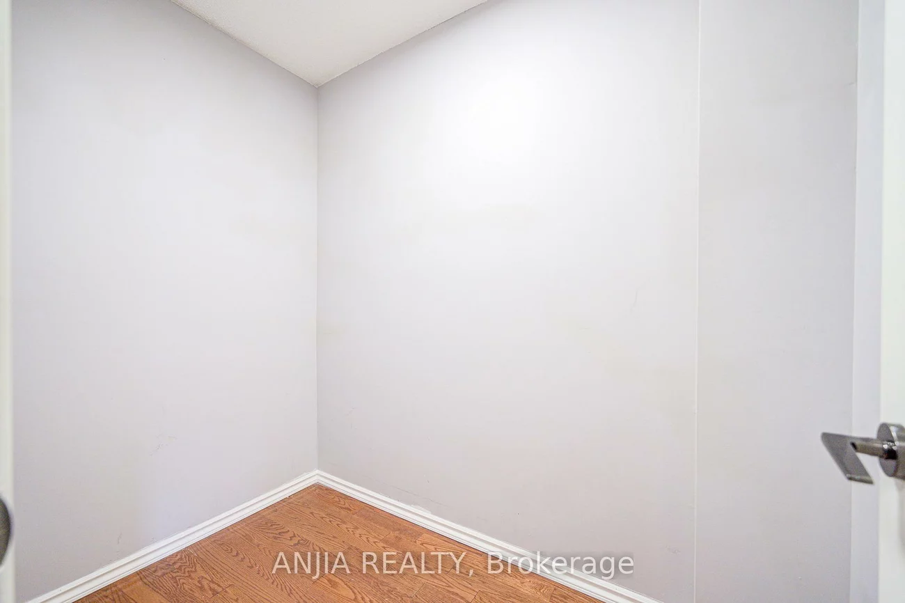 216, Zokol, Bayview Northeast, Aurora